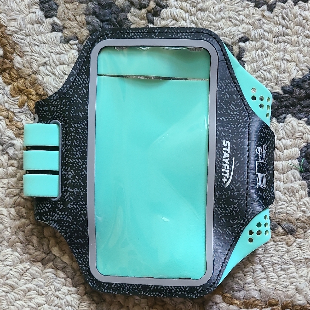 Stayfit Black and Mint Armband